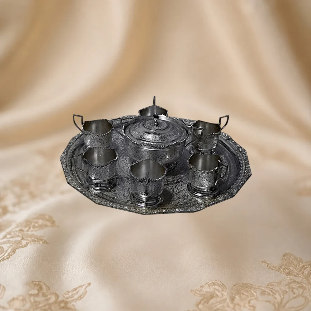 سرویس چای‌خوری نقره با سینی گرد
