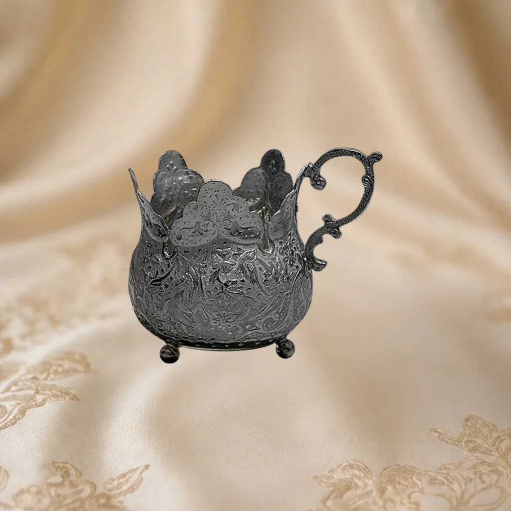 چای‌خوری نقره لاله‌ای پایه گوی‌دار